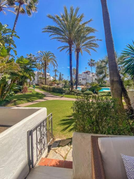 Alcazaba Beach Apartment Эстепона Экстерьер фото