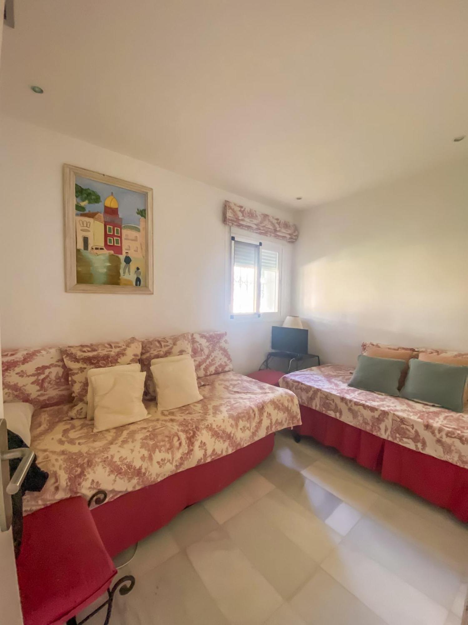 Alcazaba Beach Apartment Эстепона Экстерьер фото